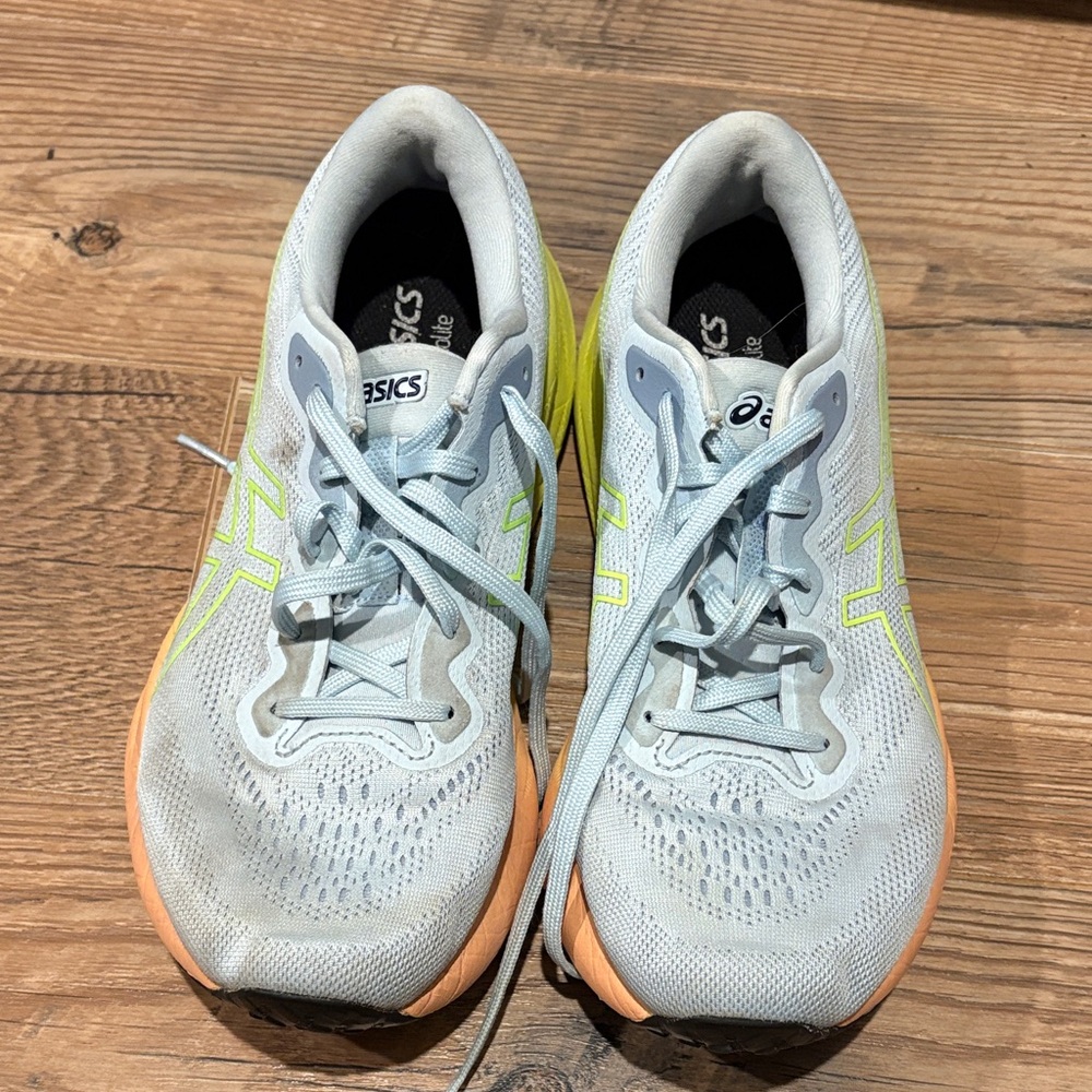 ASICS Women's Light Gray and Peach Athletic Shoes